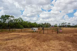 502 B NW Sixth St, Trent, TX 79561 - Photo 19