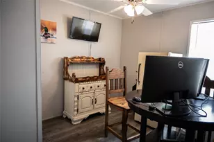 502 B NW Sixth St, Trent, TX 79561 - Photo 15