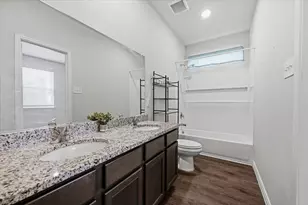 5721 Topwater Trl, Fort Worth, TX 76119 - Photo 25