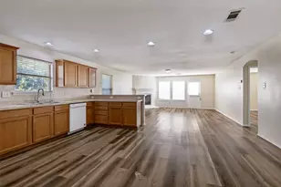 10417 Winding Passage Way, Fort Worth, TX 76131 - Photo 5