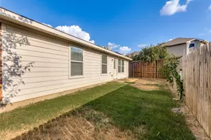 10417 Winding Passage Way, Fort Worth, TX 76131 - Photo 23