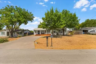 124 James St, Aledo, TX 76008 - Photo 3
