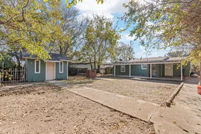 4125 Martin Street, Fort Worth, TX 76119 - Photo 11
