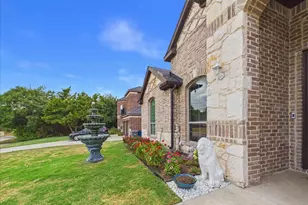 7575 Saddleridge Dr, Dallas, TX 75249 - Photo 5