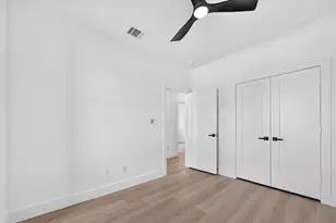 1632 W Wintergreen Rd, Lancaster, TX 75134 - Photo 23