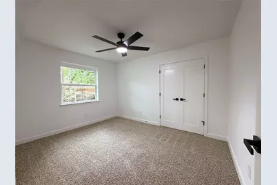 2933 Hunting Drive, Fort Worth, TX 76119 - Photo 13