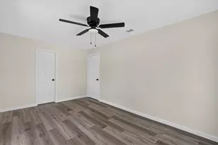 2622 Crystal Dr, Balch Springs, TX 75180 - Photo 11