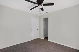 2622 Crystal Dr, Balch Springs, TX 75180 - Photo 17