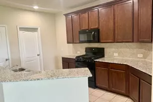 917 Bird Creek Dr, Little Elm, TX 75068 - Photo 9