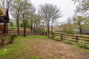 405 Dallas St, Argyle, TX 76226 - Photo 31
