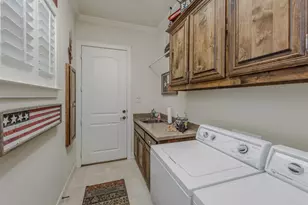 405 Dallas St, Argyle, TX 76226 - Photo 11