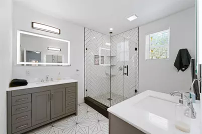 5405 N Arcadia Drive, Dallas, TX 75211 - Photo 7