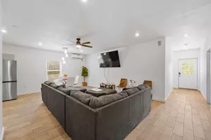 5405 N Arcadia Dr, Dallas, TX 75211 - Photo 5