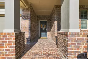 1325 Canary Ln, Argyle, TX 76226 - Photo 3