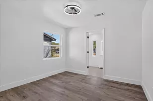 7917 Woodshire Dr, Dallas, TX 75232 - Photo 17