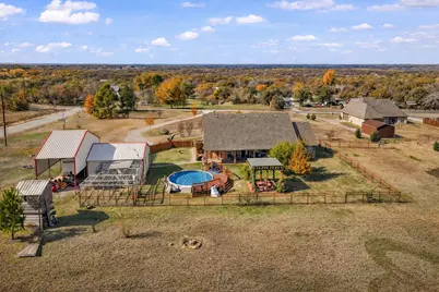 737 County Road 4699, Boyd, TX 76023 - Photo 25