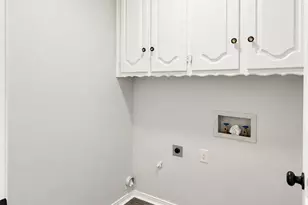321 Shockley Ave, DeSoto, TX 75115 - Photo 9