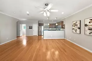 2403 Stutz Dr, Dallas, TX 75235 - Photo 33