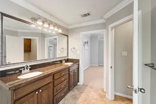 2403 Stutz Dr, Dallas, TX 75235 - Photo 31