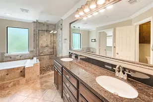 2403 Stutz Dr, Dallas, TX 75235 - Photo 25