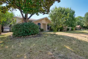 2708 Oak Grove Dr, Plano, TX 75074 - Photo 3