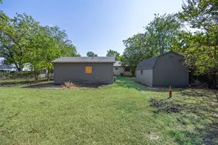 1606 N Woods St, Sherman, TX 75092 - Photo 29