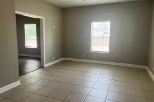 1333 N Commerce St, Gainesville, TX 76240 - Photo 3