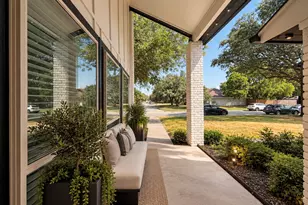 922 Thoreau Ln, Allen, TX 75002 - Photo 9