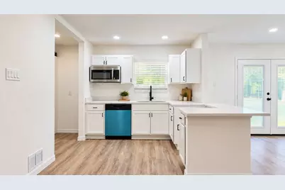 6163 Truman Drive, Fort Worth, TX 76112 - Photo 7