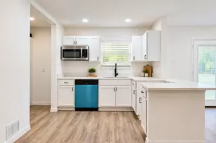 6163 Truman Dr, Fort Worth, TX 76112 - Photo 7