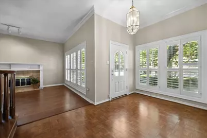 2109 Van Hook Court, Arlington, TX 76013 - Photo 5