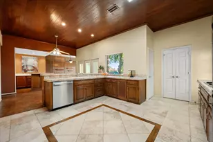 2109 Van Hook Ct, Arlington, TX 76013 - Photo 9