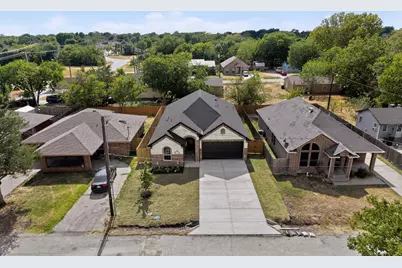 909 Meriott Street, Ennis, TX 75119 - Photo 35