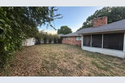 7813 Chantilly Lane, Fort Worth, TX 76134 - Photo 9