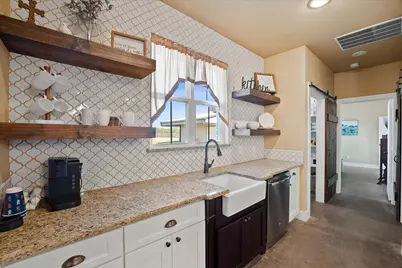 6120 Hidden Oaks Drive, Quinlan, TX 75474 - Photo 13