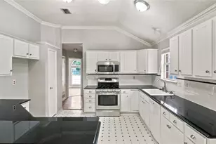 4309 Grason Dr, Grand Prairie, TX 75052 - Photo 11
