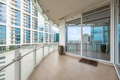 1918 Olive Street #1002, Dallas, TX 75201 - Photo 23