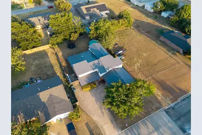 124 Freese Drive, Sanger, TX 76266 - Photo 5