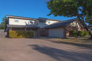 124 Freese Dr, Sanger, TX 76266 - Photo 9