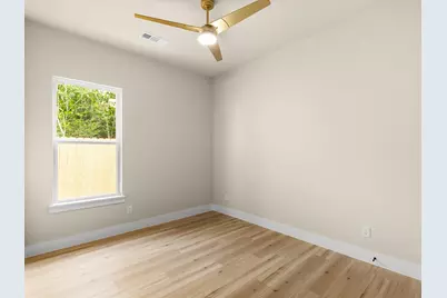 2127 Amanda Avenue, Fort Worth, TX 76105 - Photo 5