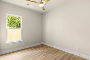 2127 Amanda Ave, Fort Worth, TX 76105 - Photo 5