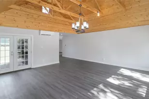 813 Chaparral Ct, Bedford, TX 76022 - Photo 15