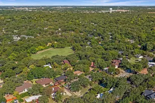 813 Chaparral Ct, Bedford, TX 76022 - Photo 29