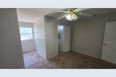 813 Chaparral Court, Bedford, TX 76022 - Photo 5