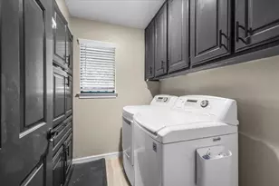 208 Pebblestone Dr, Benbrook, TX 76126 - Photo 25