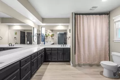 208 Pebblestone Drive, Benbrook, TX 76126 - Photo 21