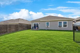 513 Leeward Ln, Crowley, TX 76036 - Photo 23