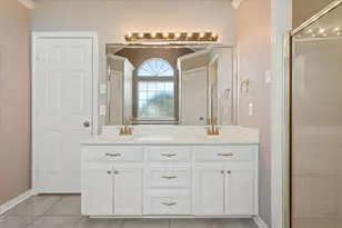 10005 Polo Park Cir, Waco, TX 76712 - Photo 21