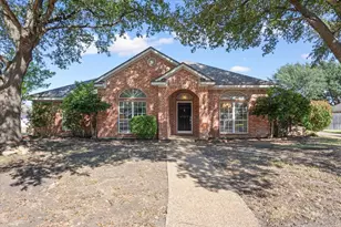10005 Polo Park Cir, Waco, TX 76712 - Photo 5