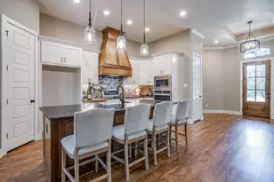 605 Embers Ln, Weatherford, TX 76085 - Photo 5